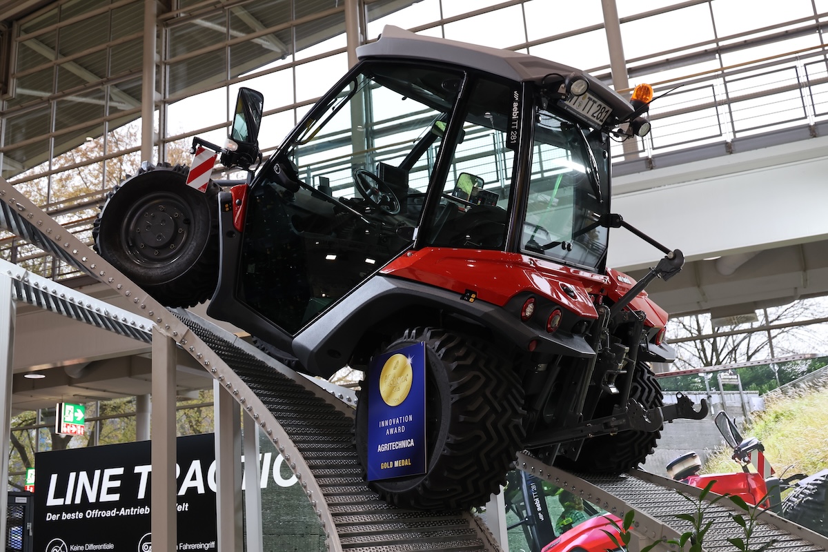 Il nuovo sistema di trazione Line Traction di Muller e Aebi garantisce maggior sicurezza nelle svolte in pendenza